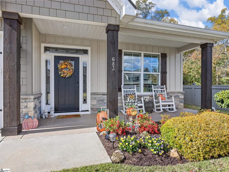 Property image 3 at 683 Ponden Drive, Greer, SC 29650