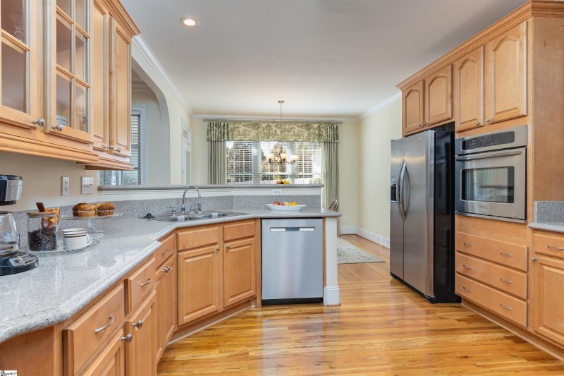 Property image 3 at 100 CREEK CROSSING Way, Greer, SC 29651
