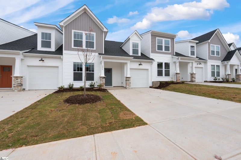 Property image 2 at 222 Woodhouse Way, Greenville, SC 29605