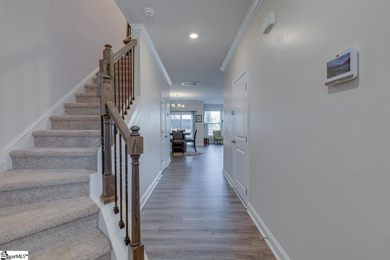 Property image 3 at 9 Planters Place, Greer, SC 29650-4697