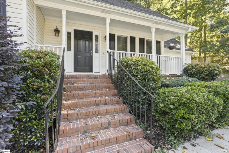 Property image 3 at 210 Torrey Court, Simpsonville, SC 29680