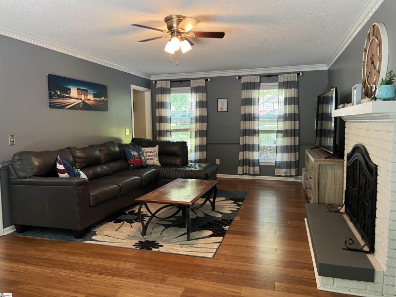 Property image 4 at 404 Quail Run Circle, Fountain Inn, SC 29644