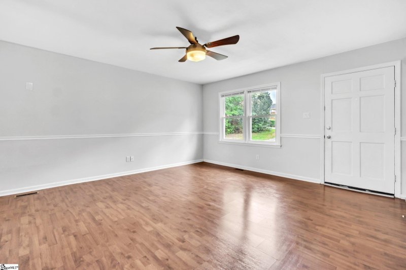 Property image 2 at 114 Tranquility Road, Spartanburg, SC 29307