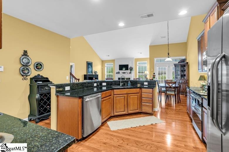 Property image 5 at 12 Dillworth Court, Simpsonville, SC 29681