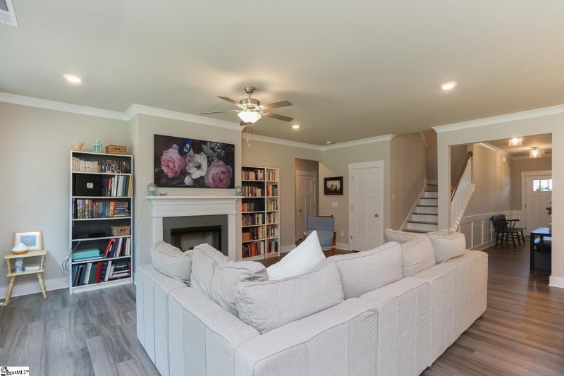 Property image 3 at 302 Alyssa Landing Drive, Fountain Inn, SC 29644