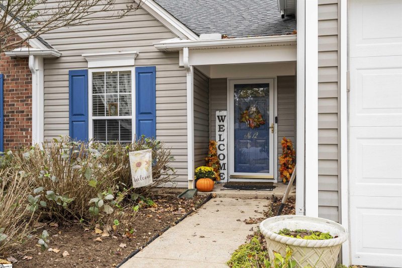 Property image 2 at 12 Wakulla Court, Simpsonville, SC 29680