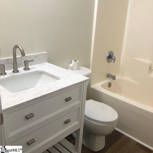 Property image 2 at 24 Backwater Way, Greenville, SC 29611-7290