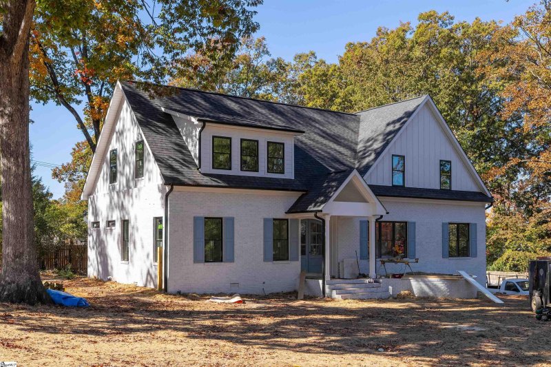 Property image 2 at 112 Trails End, Greenville, SC 29607