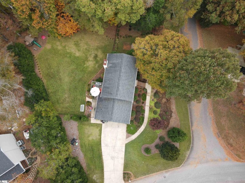 Property image 2 at 57 Cobblestone Road, Greenville, SC 29615