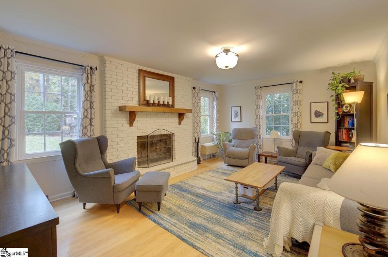 Property image 4 at 57 Cobblestone Road, Greenville, SC 29615