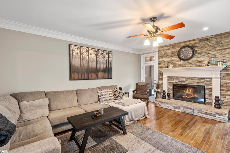 Property image 5 at 2 Windrow Lane, Fountain Inn, SC 29644