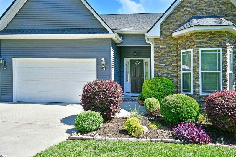 Property image 5 at 114 Bellview Drive, Taylors, SC 29687-4903