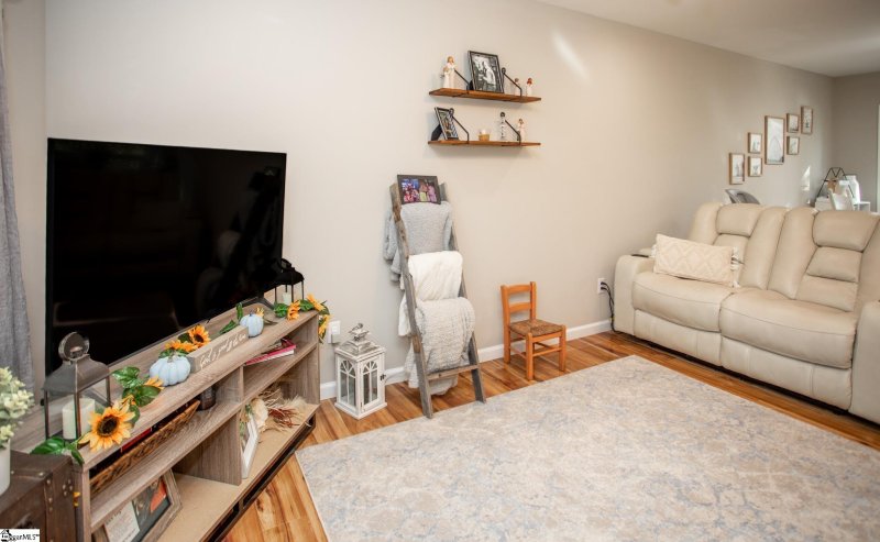 Property image 5 at 37 Woodmere Court, Williamston, SC 29697