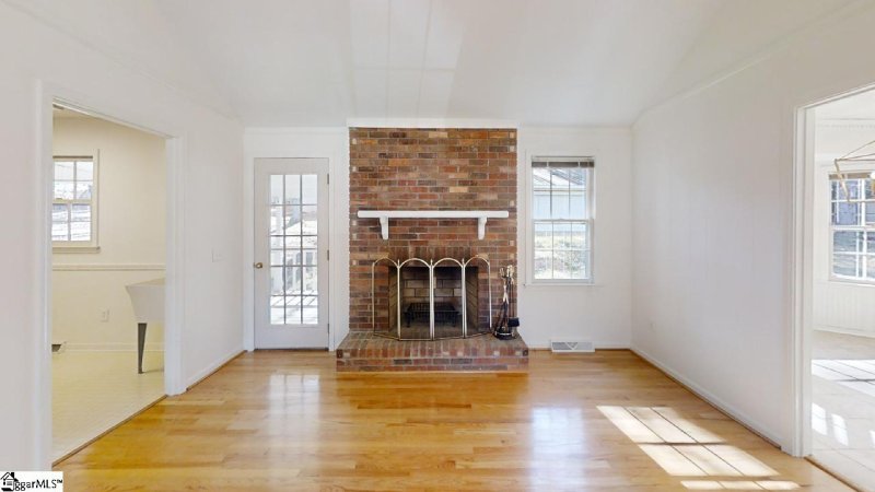 Property image 5 at 807 Brentwood Way, Simpsonville, SC 29680