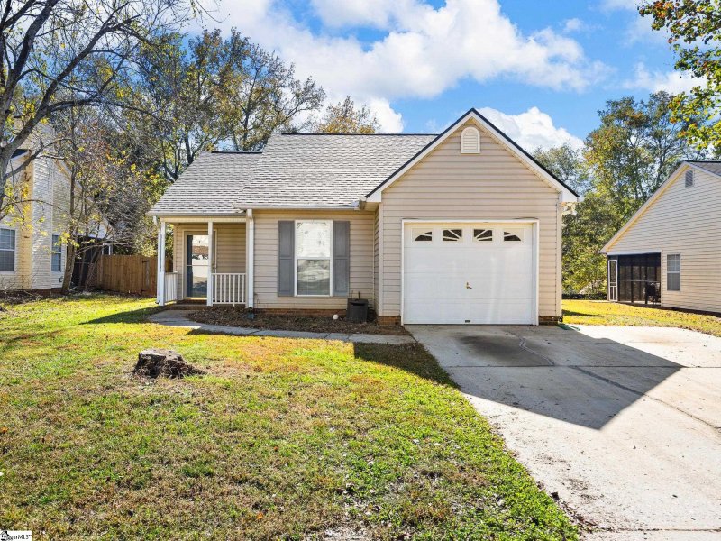 105 W Long Creek