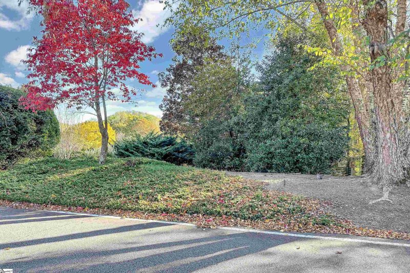 Property image 5 at 210 Knightsridge Road, Travelers Rest, SC 29690