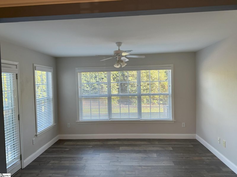 Property image 4 at 690 Ivybrooke Avenue, Greenville, SC 29615