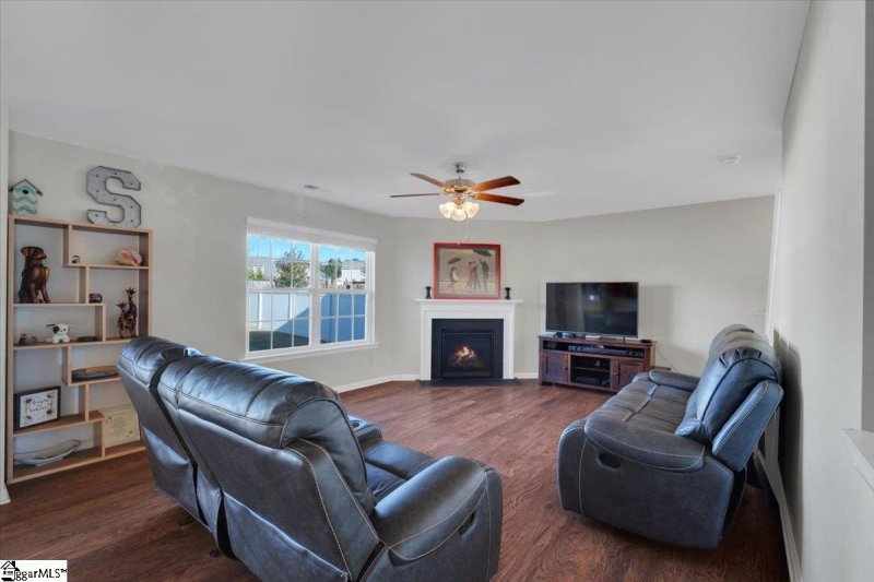 Property image 3 at 715 Longhorn Drive, Piedmont, SC 29673-5607