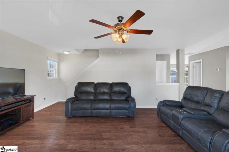 Property image 5 at 715 Longhorn Drive, Piedmont, SC 29673-5607