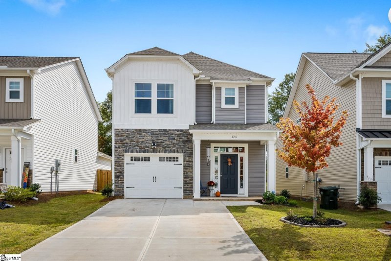 Property image 3 at 125 Highland Park Court, Easley, SC 29642-0000