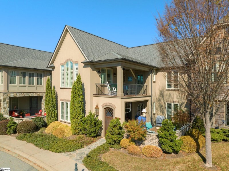 Property image 2 at 9 Village Mews Road, Piedmont, SC 29673