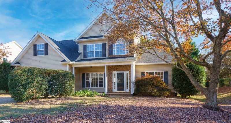 Property image 2 at 2 Meadow Lake Trail, Greer, SC 29650