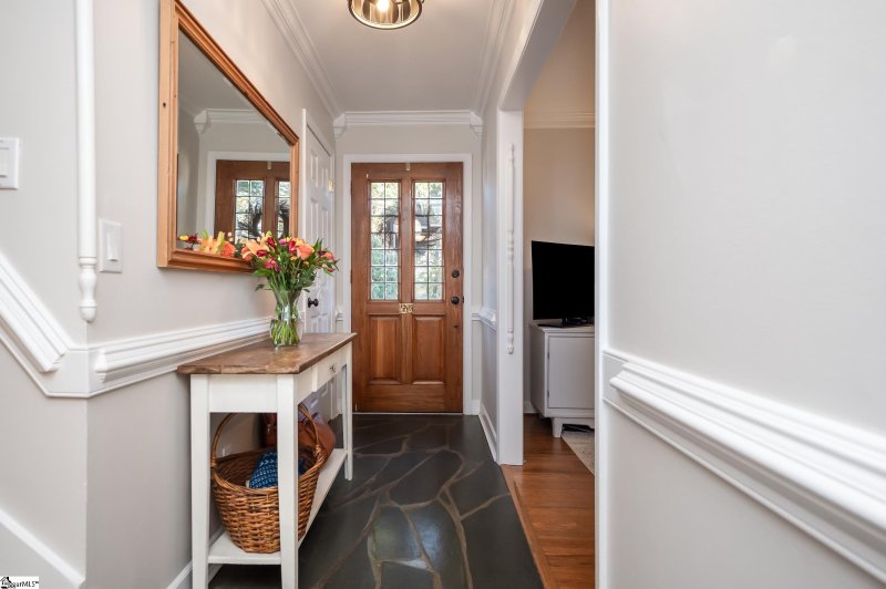 Property image 3 at 4 Braddock Drive, Taylors, SC 29687