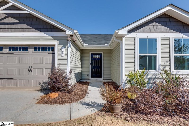 Property image 4 at 105 Barrington Creek Road, Piedmont, SC 29673