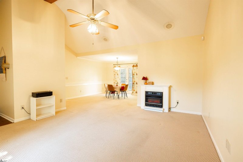 Property image 2 at 103 Cold Branch Way, Greenville, SC 29609