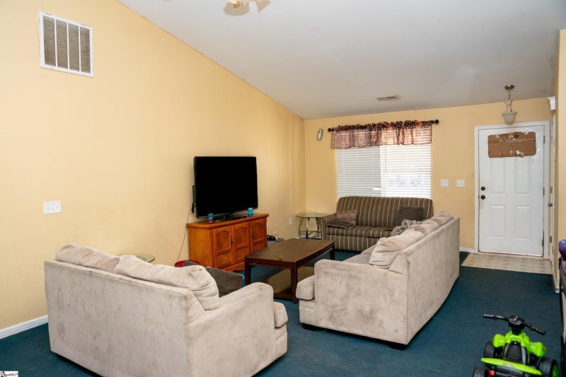 Property image 3 at 20 Brisbane Drive, Fountain Inn, SC 29644