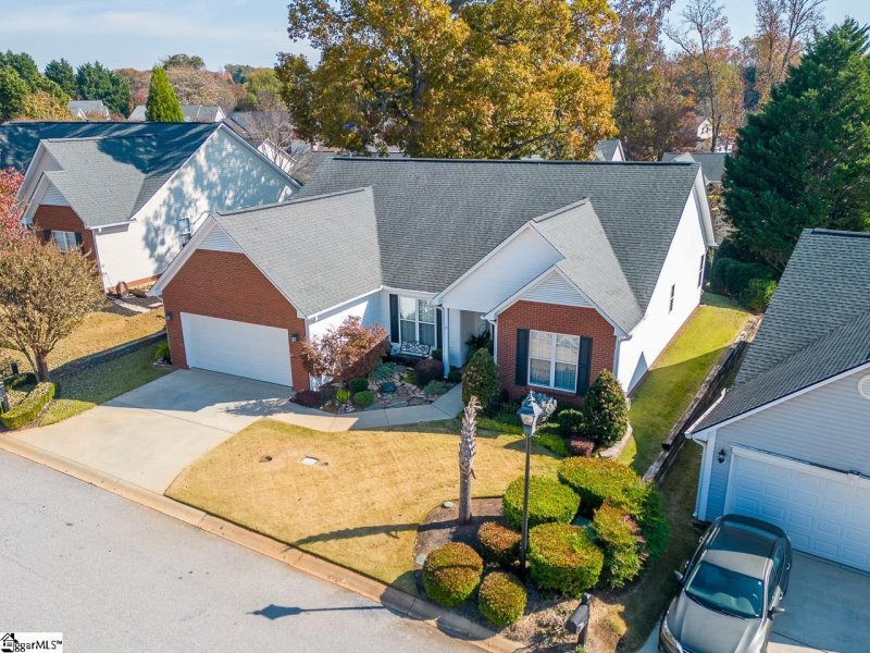 Property image 2 at 101 Meadowlands Way, Greenville, SC 29615