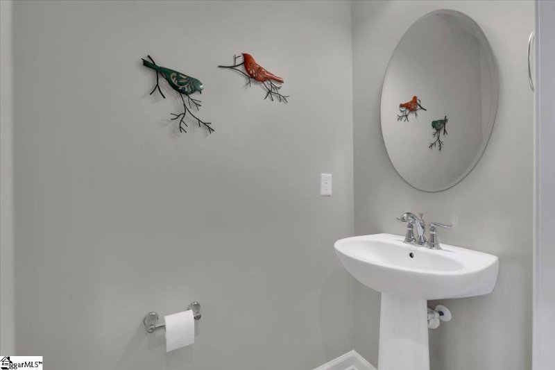 Property image 3 at 129 Roundtree Drive, Simpsonville, SC 29681