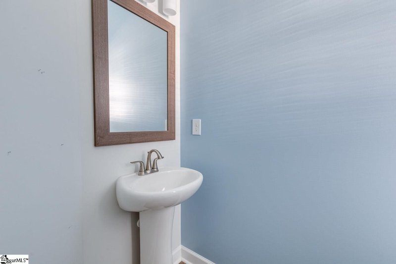 Property image 5 at 105 Wakeview Way, Anderson, SC 29625