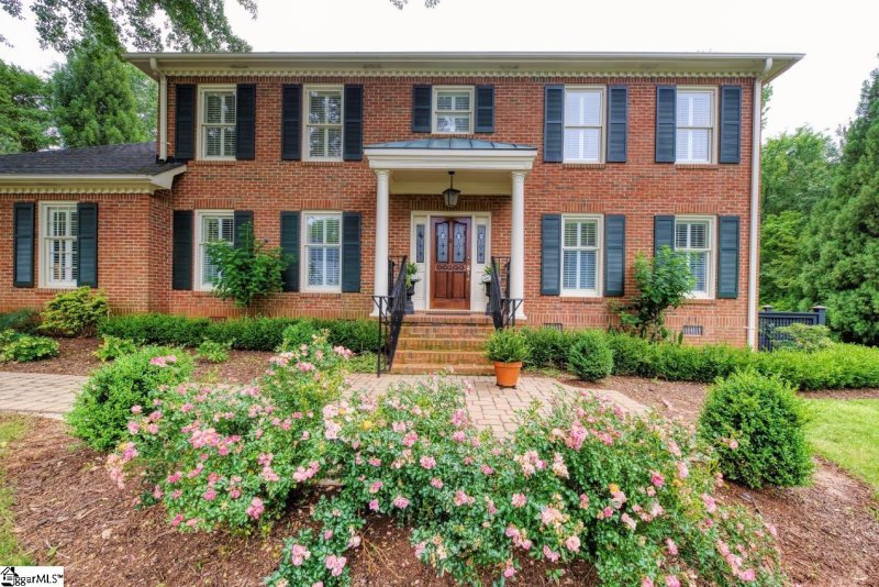 Property image 2 at 300 Summerplace Way, Greer, SC 29650