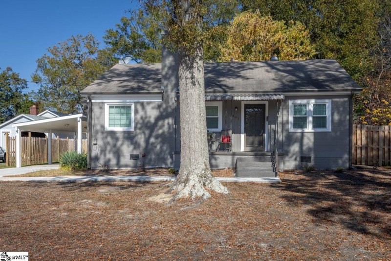 Property image 5 at 401 Stonewall Street, Clinton, SC 29325