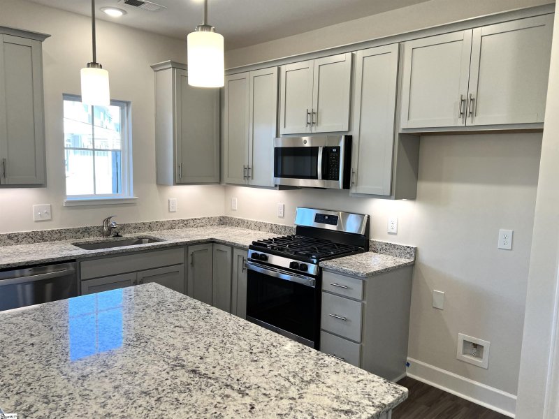 Property image 5 at 205 Taylor Woods Court, Greenville, SC 29607