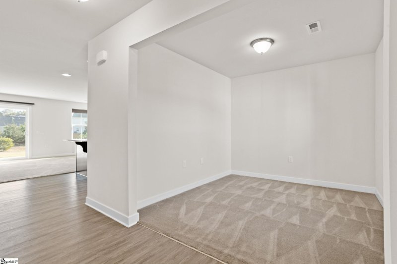 Property image 4 at 501 Harwood Court, Greenville, SC 29617