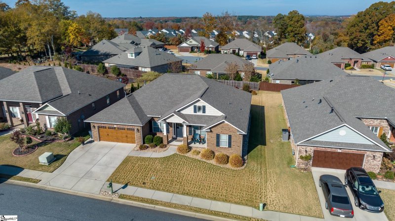 Property image 3 at 304 Rabbit Run Trail, Simpsonville, SC 29681