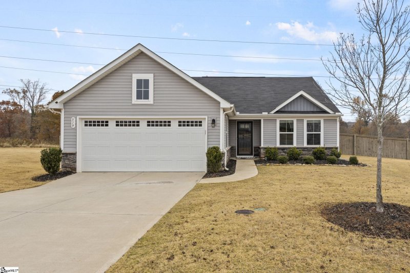 319 Fairmeadow Way