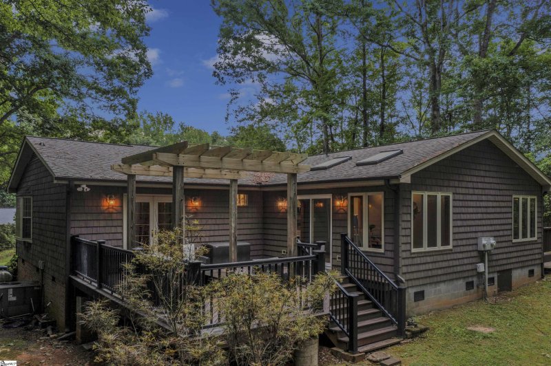 Property image 4 at 37 Wedgefield Drive, Spartanburg, SC 29316