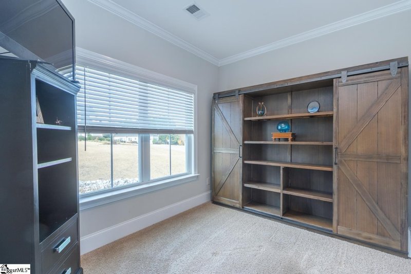 Property image 2 at 123 Warren Drive, Easley, SC 29640