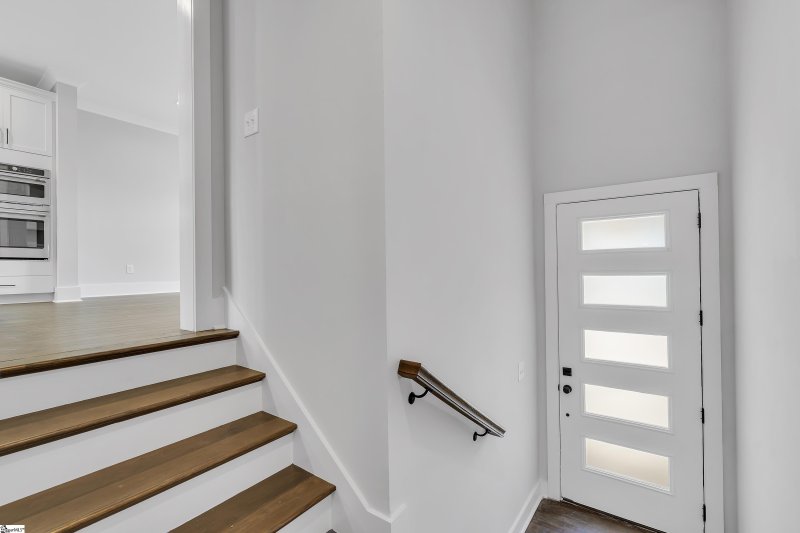 Property image 2 at 6 Corbet Court, Greenville, SC 29601