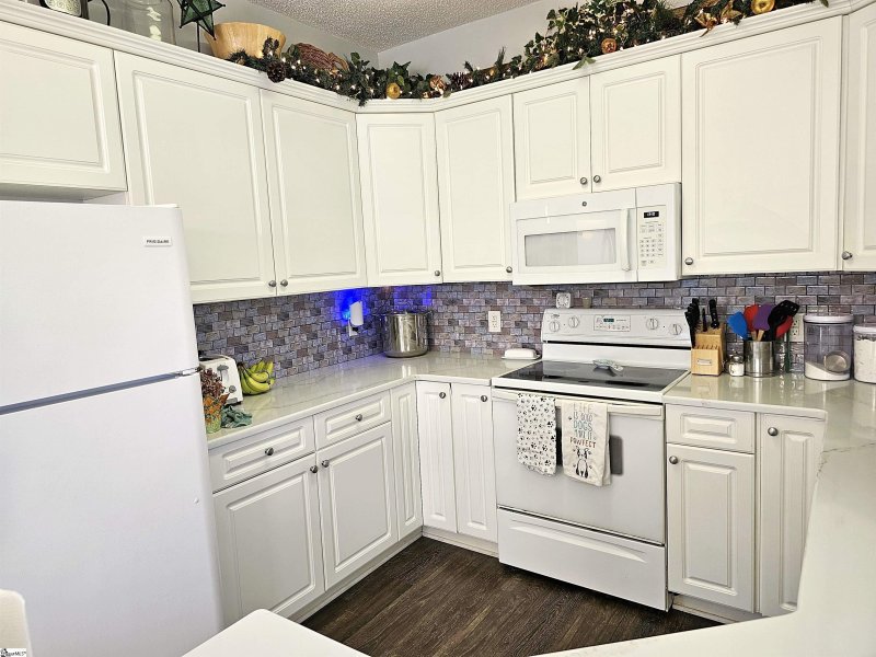 Property image 5 at 346 N Sweetwater Hills Drive, Moore, SC 29369