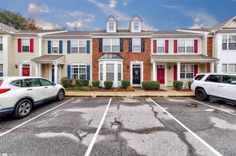 Property image 2 at 205 Bedwin Court, Mauldin, SC 29662-2598