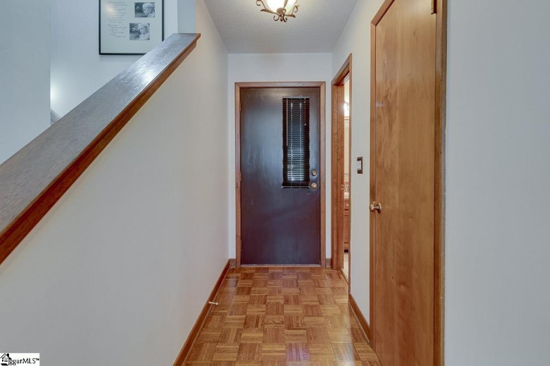 Property image 5 at 127 Tanager Circle, Greer, SC 29650