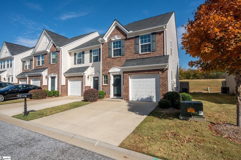 Property image 2 at 445 Christiane Way, Greenville, SC 29607