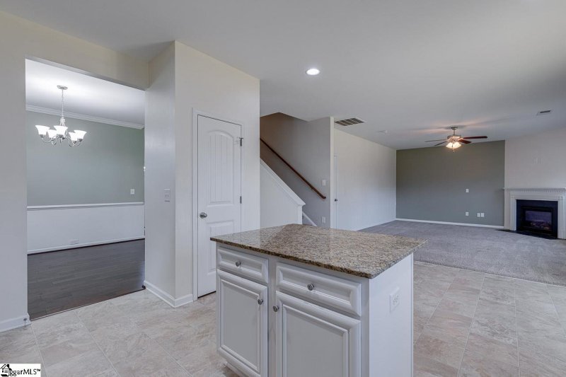 Property image 5 at 8 Chadmore Street, Simpsonville, SC 29680