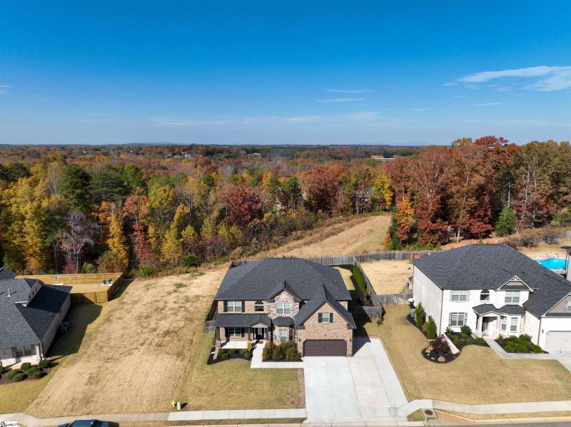 Property image 2 at 209 Ashcroft Lane, Simpsonville, SC 29681