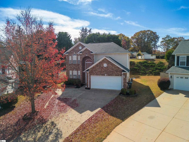 Property image 2 at 113 Hickory Valley Way, Taylors, SC 29687