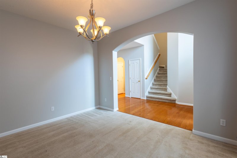 Property image 5 at 113 Hickory Valley Way, Taylors, SC 29687